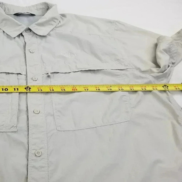 The North Face Men's Embroidered Logo XL Shirt - Picture 3 of 8